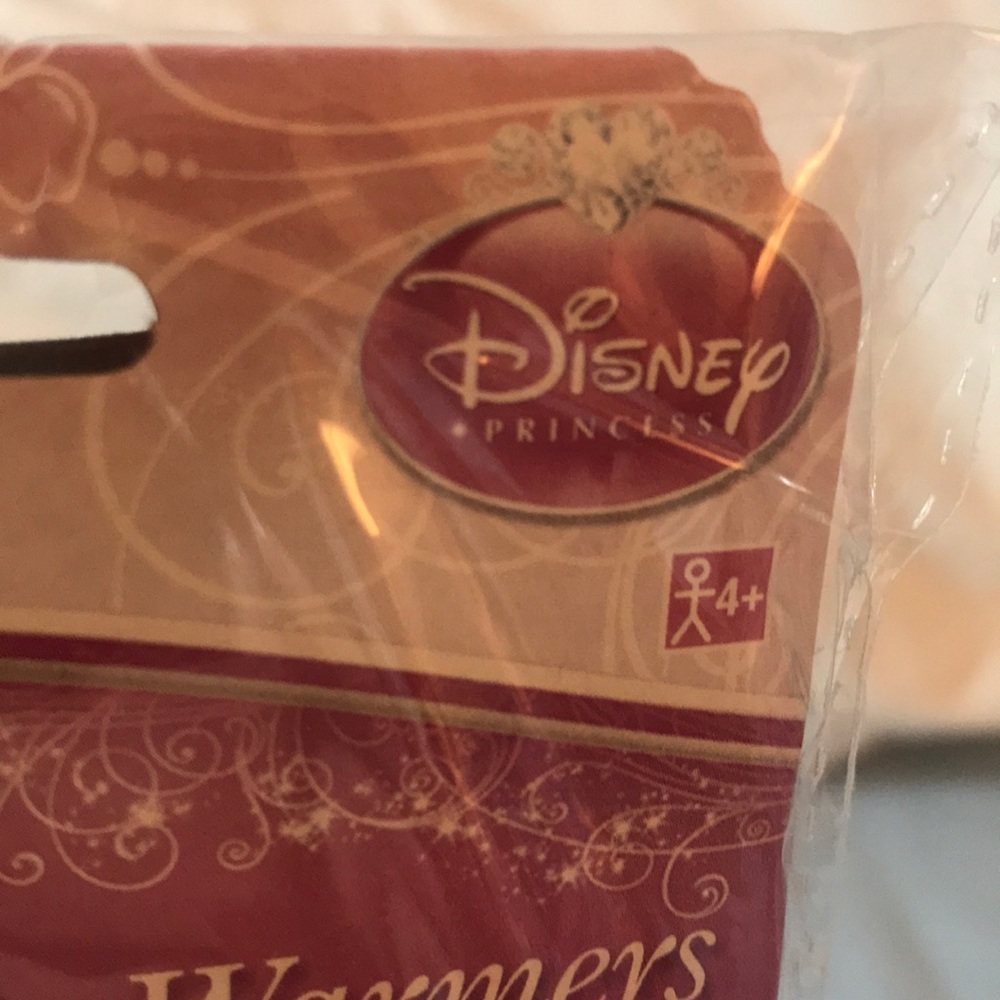 New  Disney Snow White Leg Warmers NWT - Picture 4 of 6